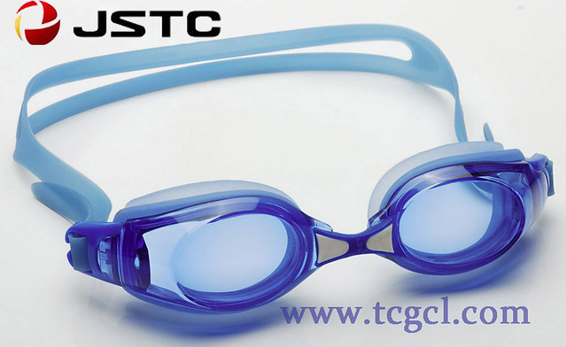 The Superiority of Silicone Swim Goggles